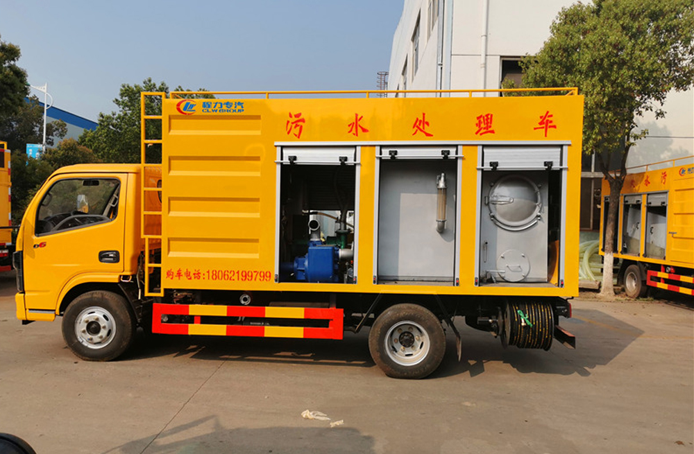 281锁四污水分离车